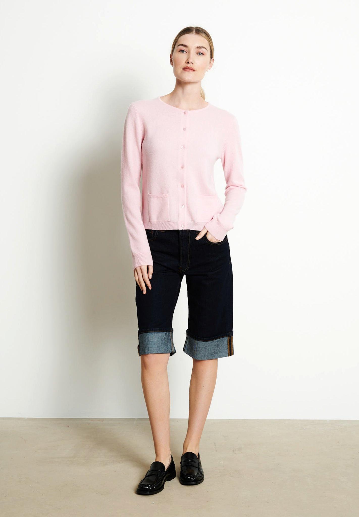 Studio Cashmere8 LILLY 4 Taillierte Strickjacke mit Rundhalsausschnitt  