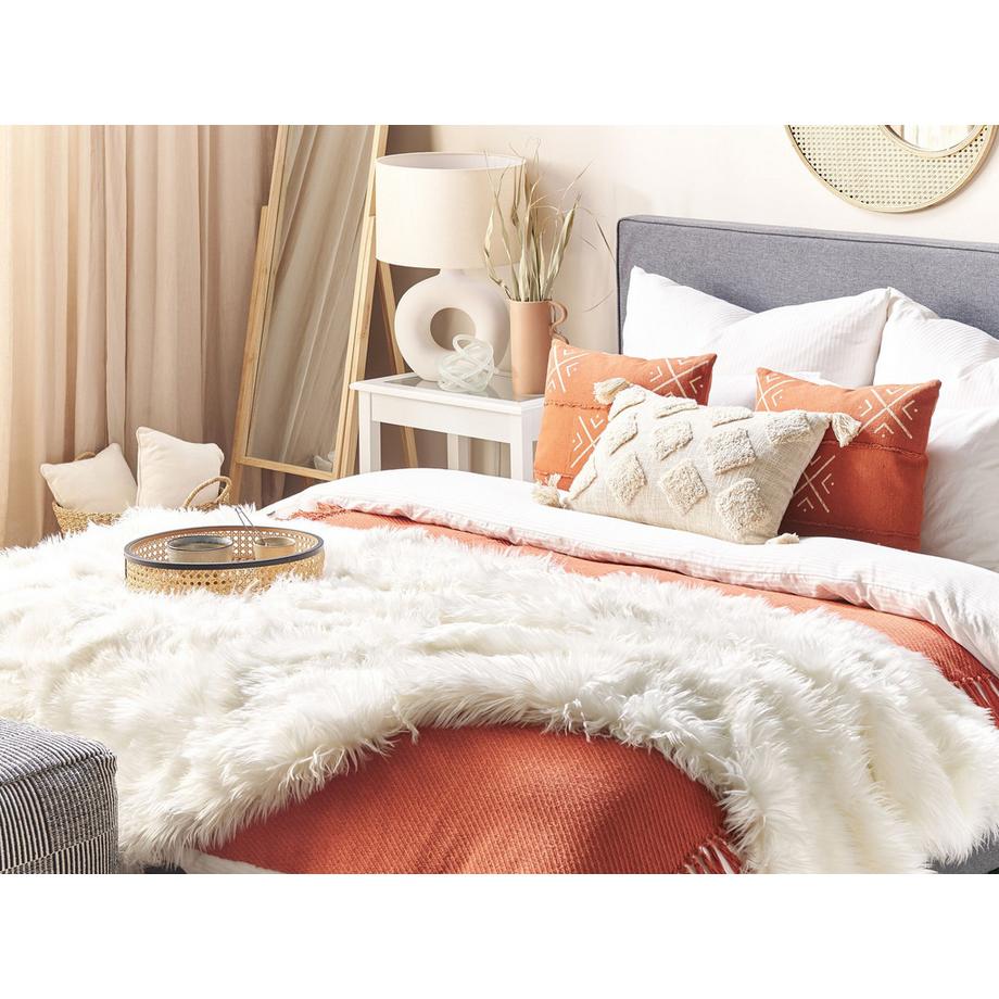 Beliani DELICE Copriletto Moderno in Acrilico  