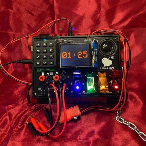 Image of Escape Game " The Bomb Squad" (für 4 Personen) Unisex