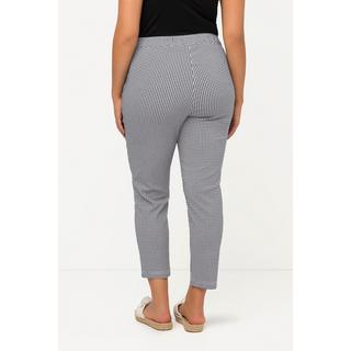 Ulla Popken  Pantalon 7/8 Sienna. Tissu bengaline hautement élastique. Imprimé à carreaux vichy. 