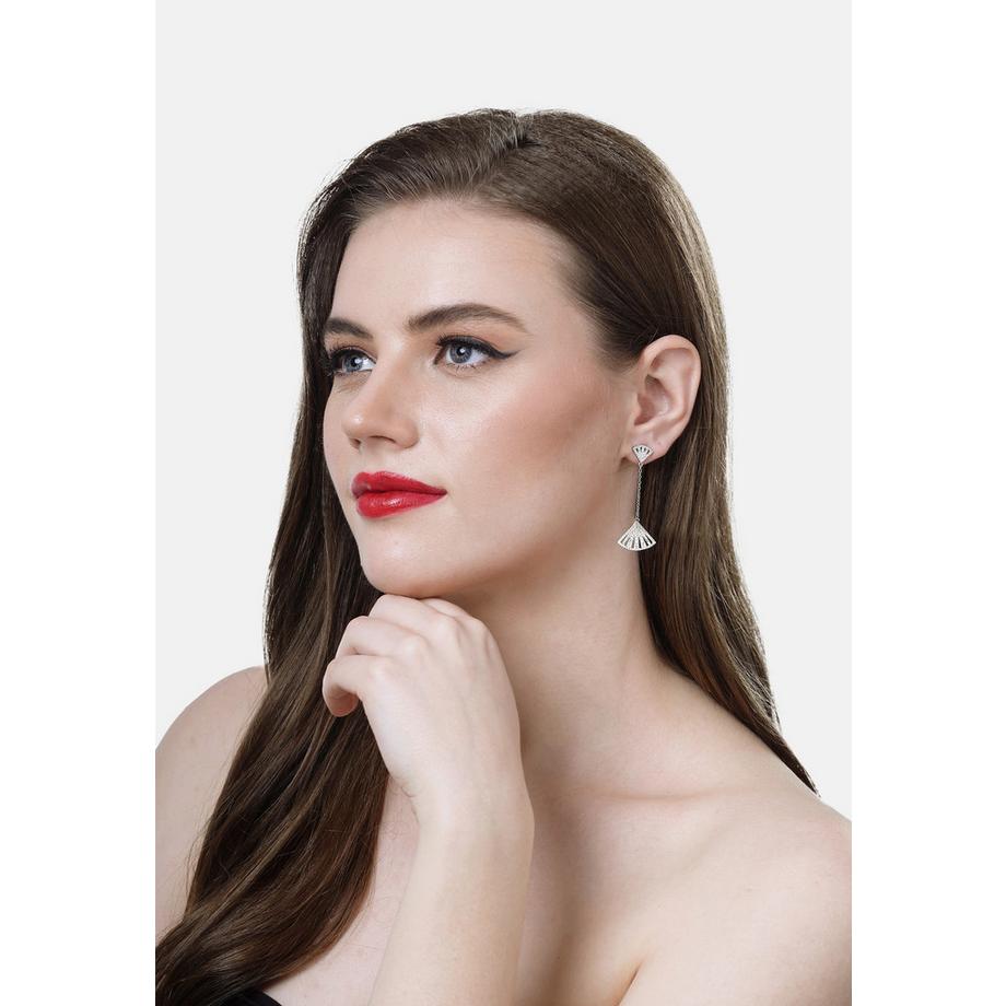 AVANT-GARDE PARIS  Silberfarbene Küsten-Lange Ohrringe 