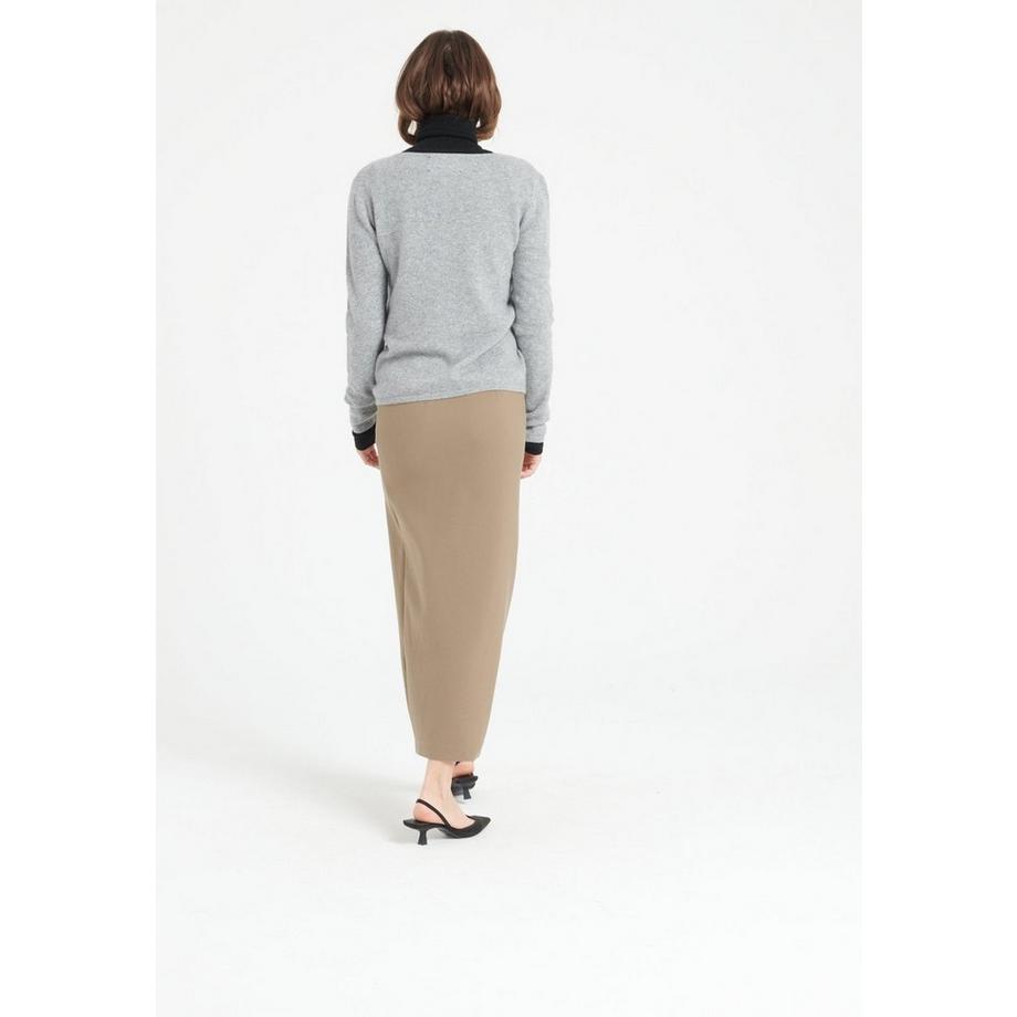 Studio Cashmere8 LILLY 1 Pull Col Rond Cintré  