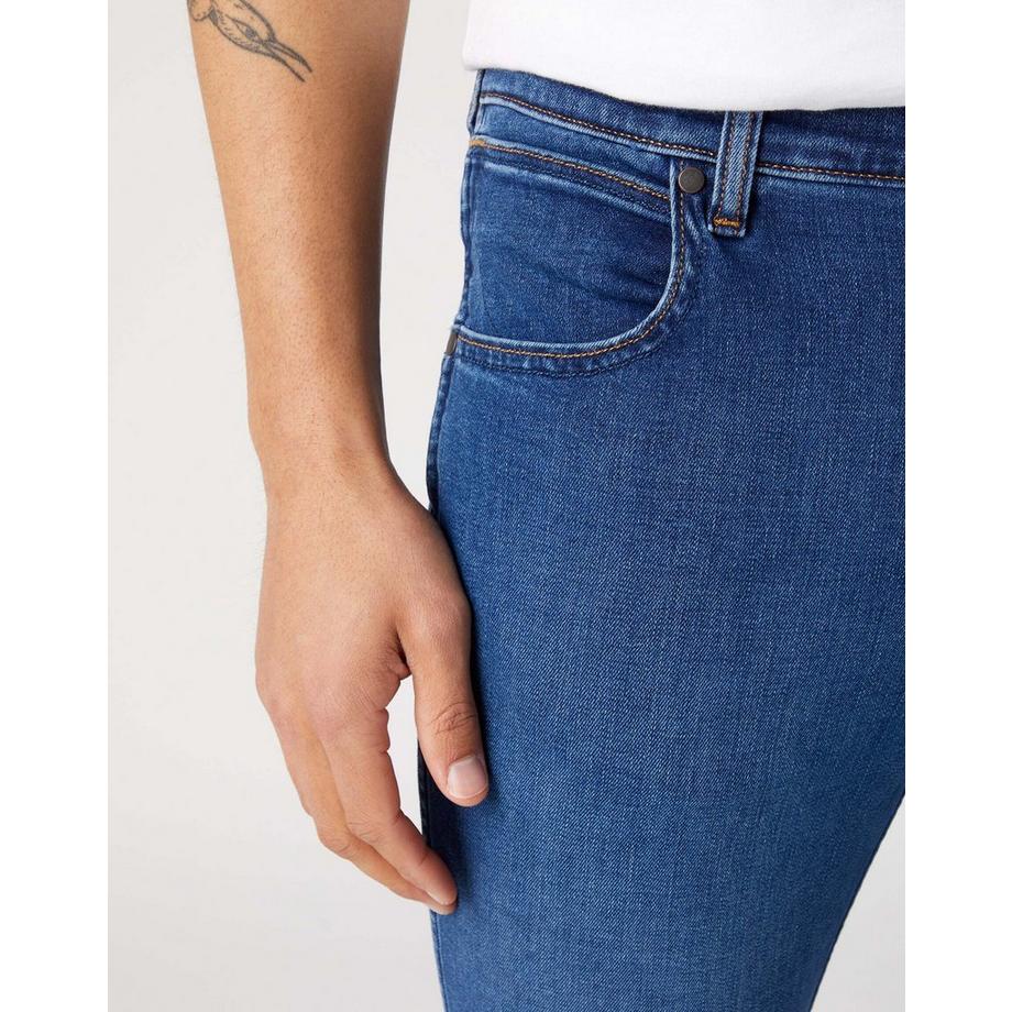 Wrangler Greensboro Medium Stretch Straight Leg Jeans  