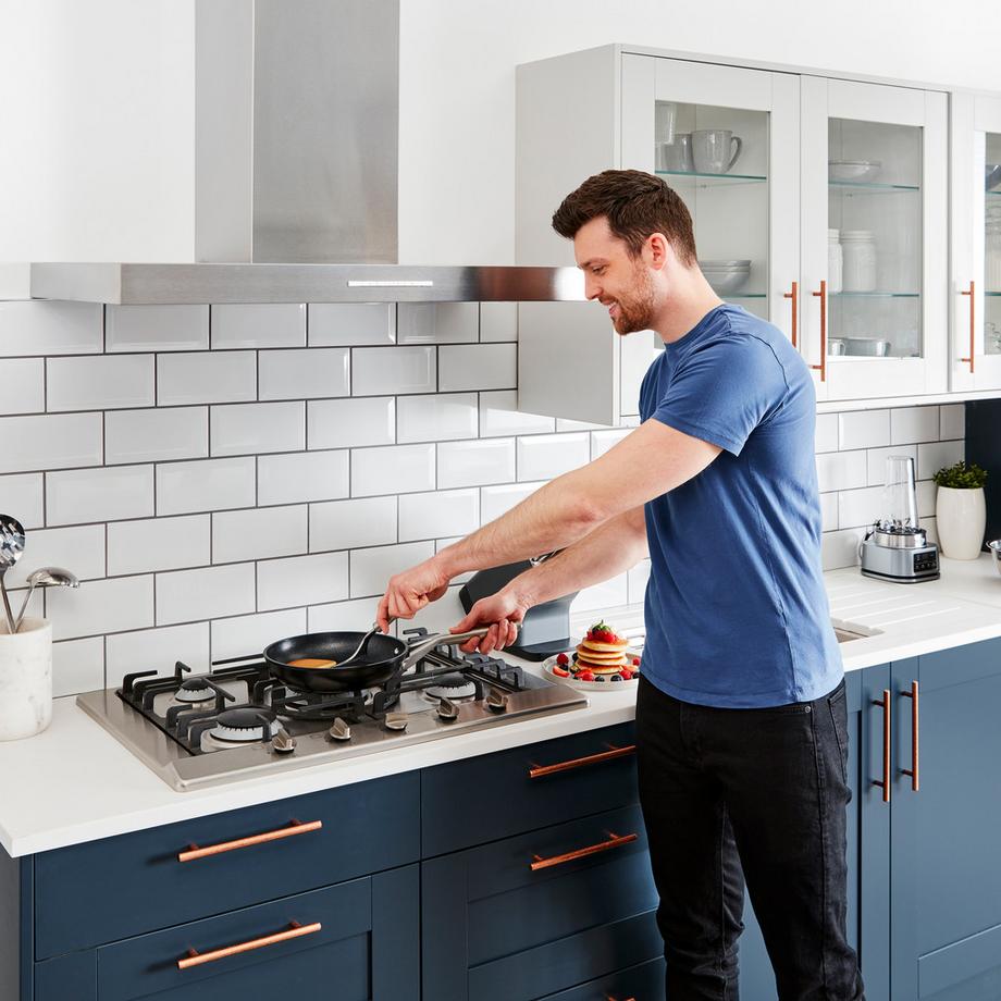 Ninja C10028DE ZEROSTICK Poêle en acier inoxydable  