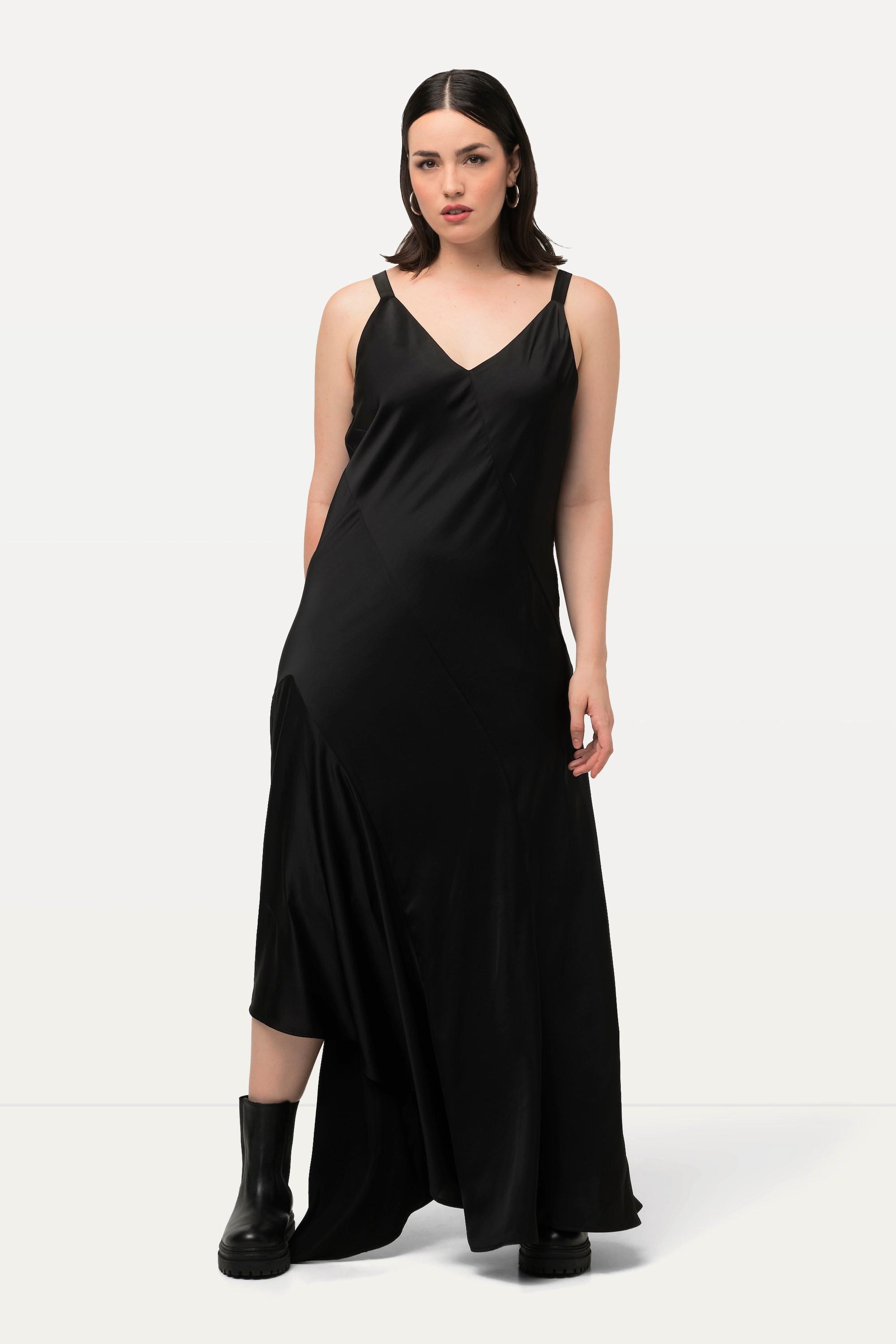 Ulla Popken  Robe maxi en satin, sans manches. Silhouette en A et décolleté en V. 