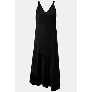 Ulla Popken  Robe maxi en satin, sans manches. Silhouette en A et décolleté en V. 