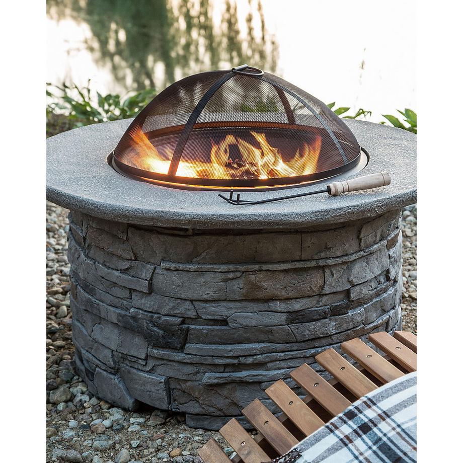 Beliani Foyer avec grille en MgO TAMBORA  