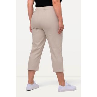 Ulla Popken  Pantalon Mony, longueur au mollet. Poches zippées et tissu stretch 