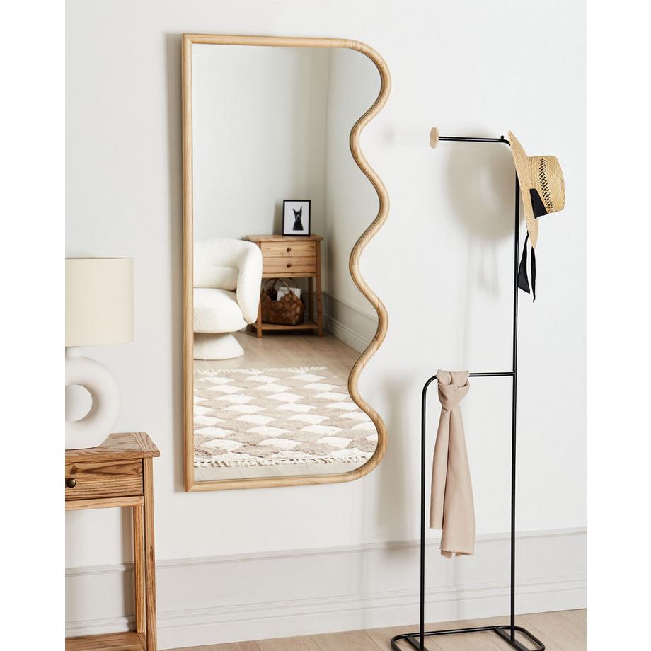 Beliani Wandspiegel aus Paulownia-Holz  MURAT  