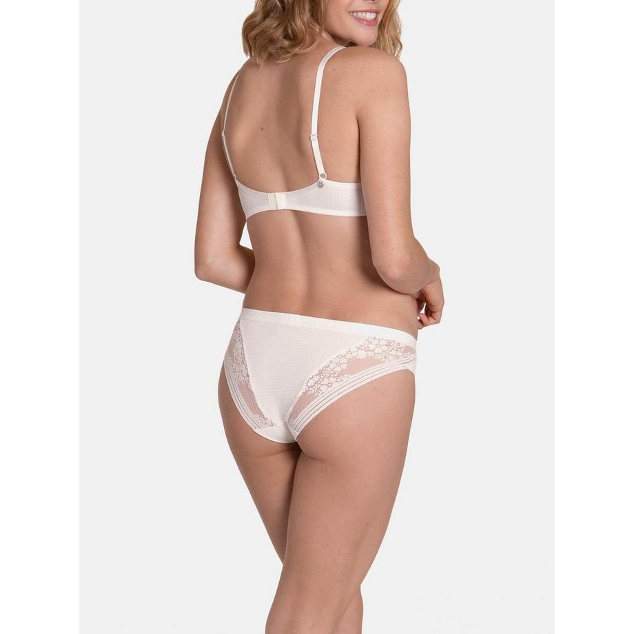 Lisca Vorgeformter BH Limitless D und E  