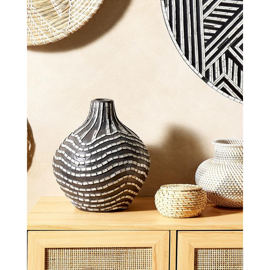 Beliani Vase décoratif en Terre cuite  KUALU  