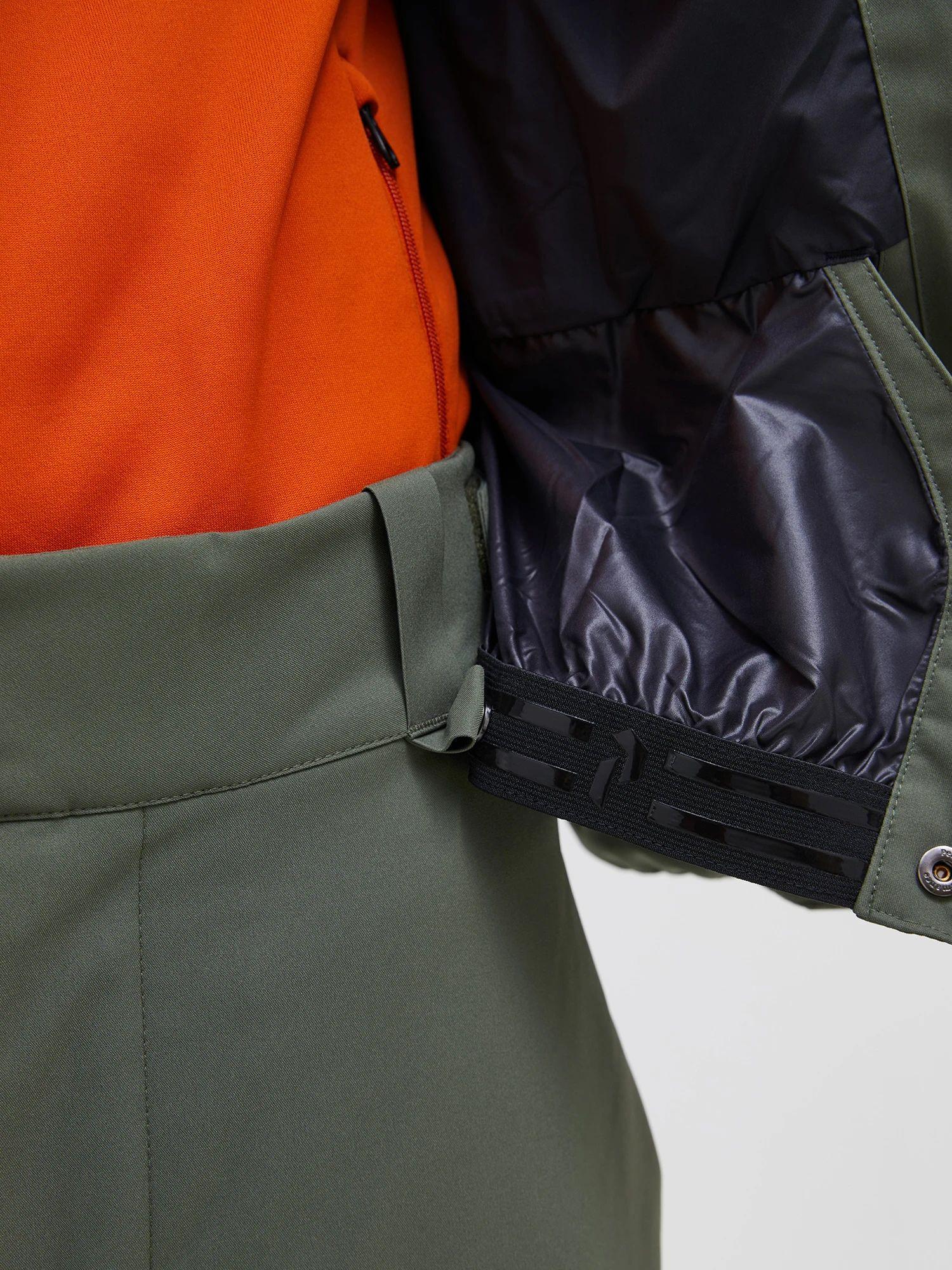 PeakPerformance  M's Frost Ski Jacket-M 