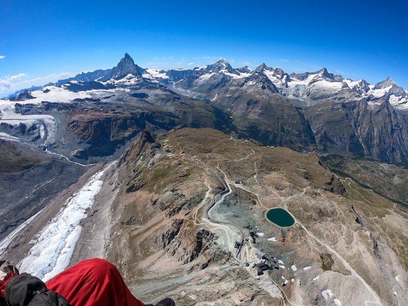 Smartbox  Volo in parapendio biposto: 40 minuti di adrenalina tra i panorami di Zermatt - Cofanetto regalo 