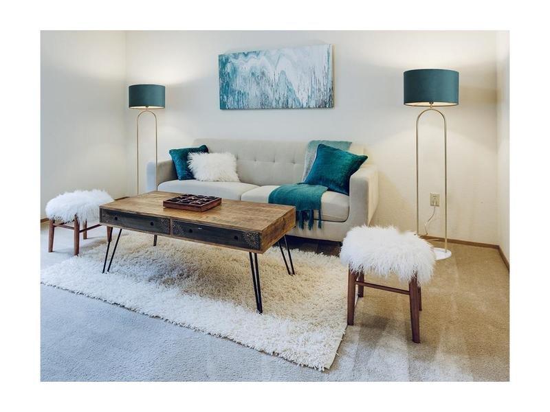 Image of Stehleuchte Art Déco - Messing, Marmor & Samt - 156 x 45 cm - Grünblau - NOUR Stehleuchte Art Déco - Messing, Marmor & Samt - 156 x 45 cm - Grünblau - NOUR