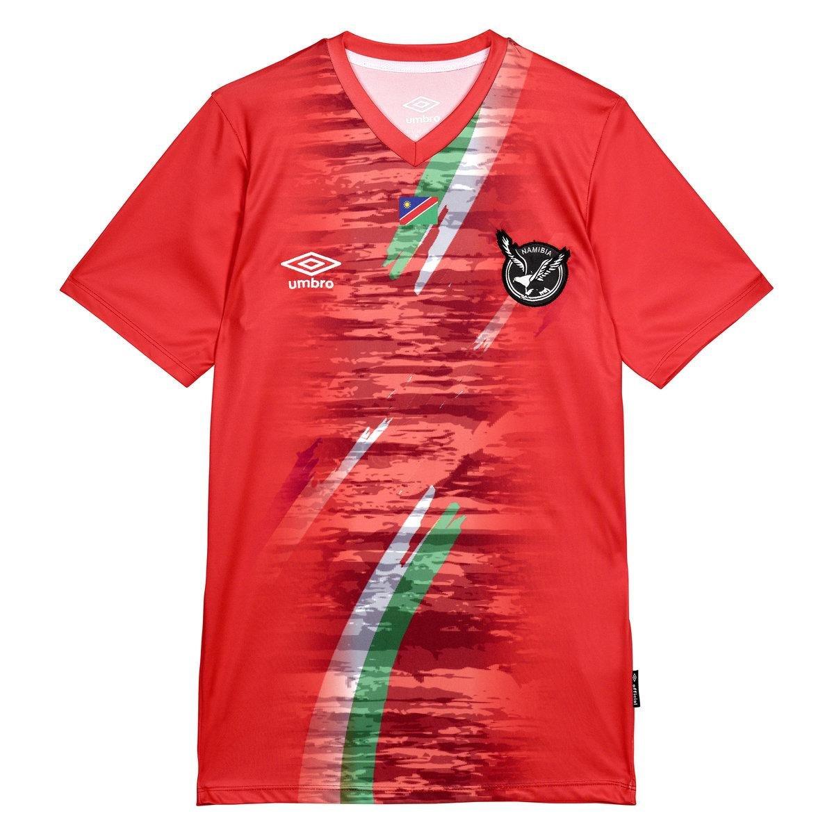 Image of -heimtrikot Der Namibischen Fußballnationalmannschaft 21/22 Unisex Rot Bunt M