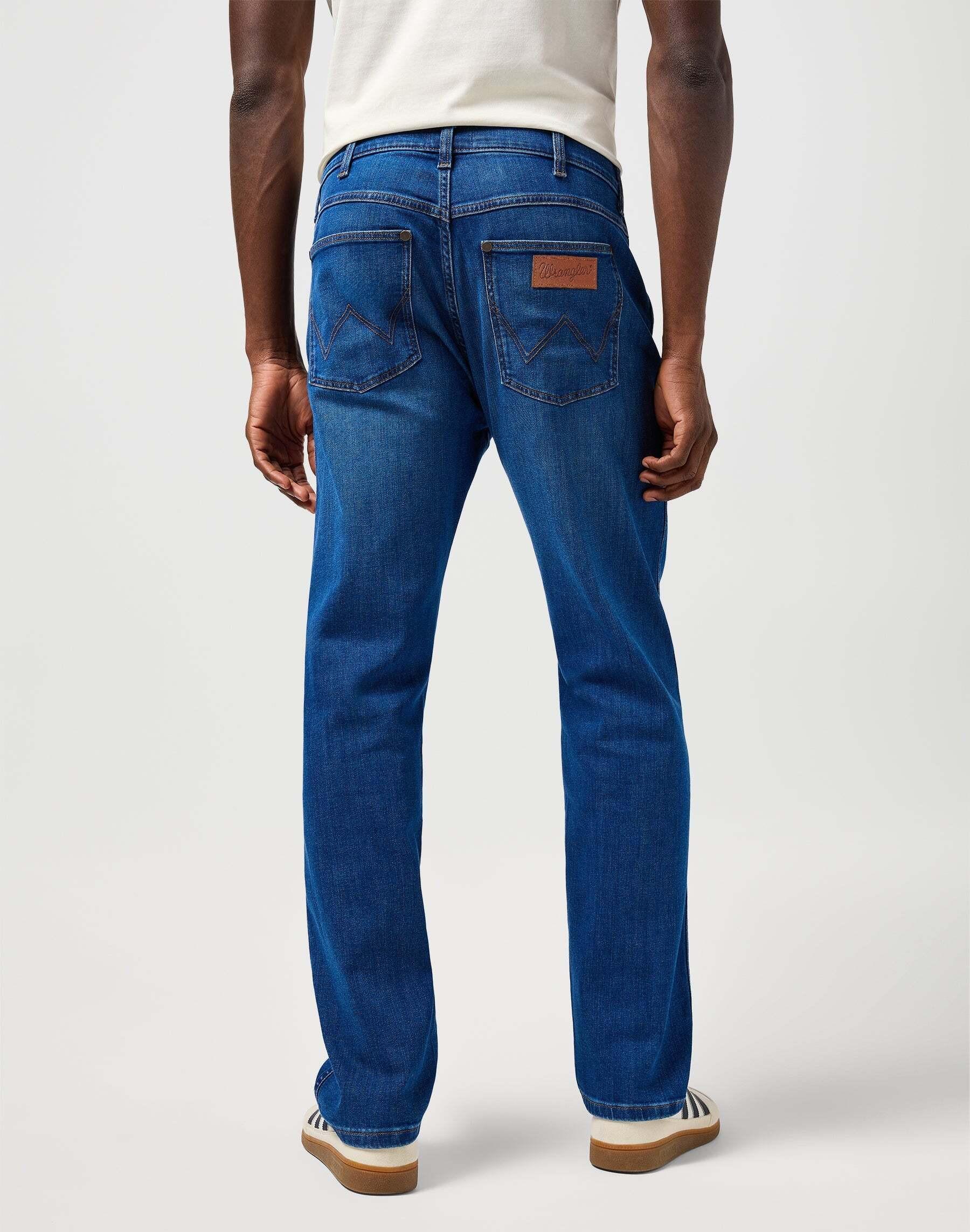 Wrangler Frontier Relaxed Fit Straight Leg Jeans  