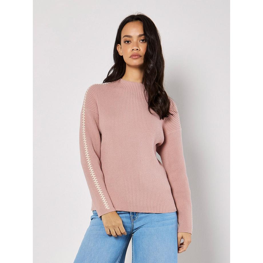 Gerippter Pullover mit Deckenstich