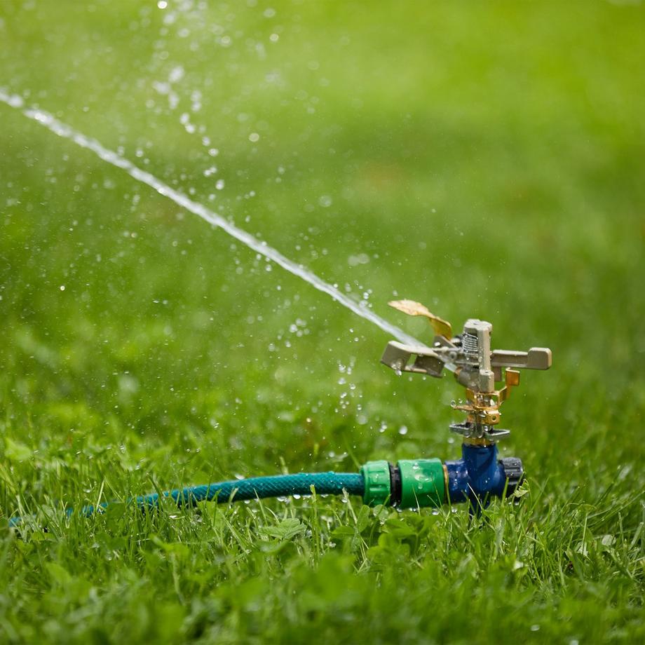 B2X  Gartenregner mit 10 m Reichweite 