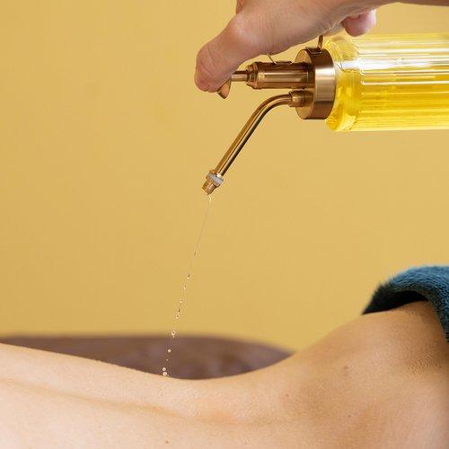 Image of 1 Stunde Kopf- Und Fussmassage - Namaste Mukabhyanga Und Padabhyanga (für 1 Person) Unisex