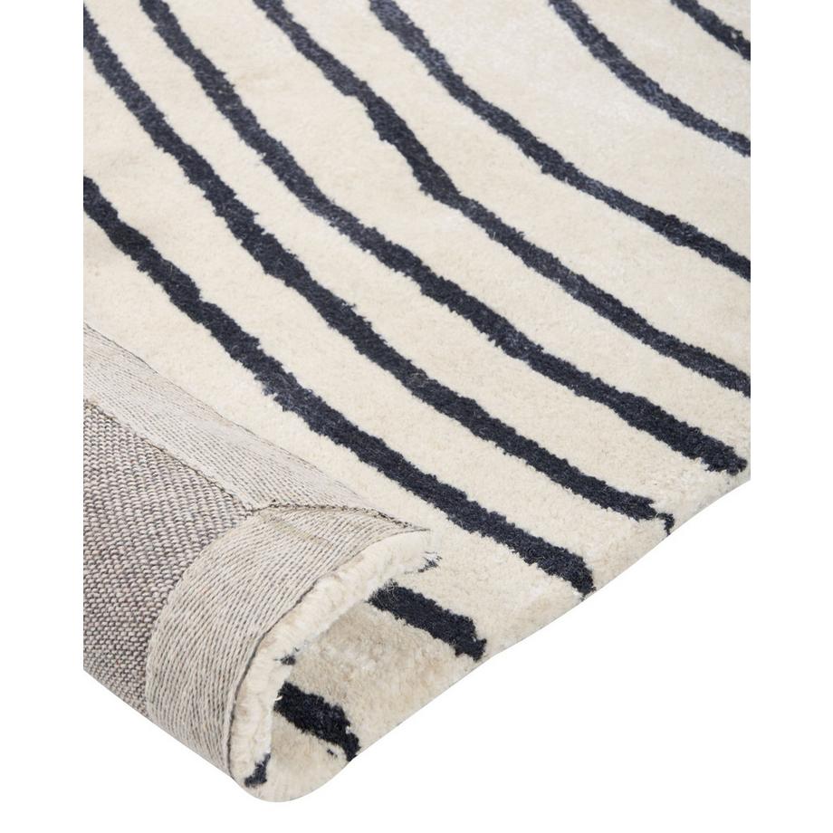 Beliani Teppich aus Viskose Klassisch RUMRA  