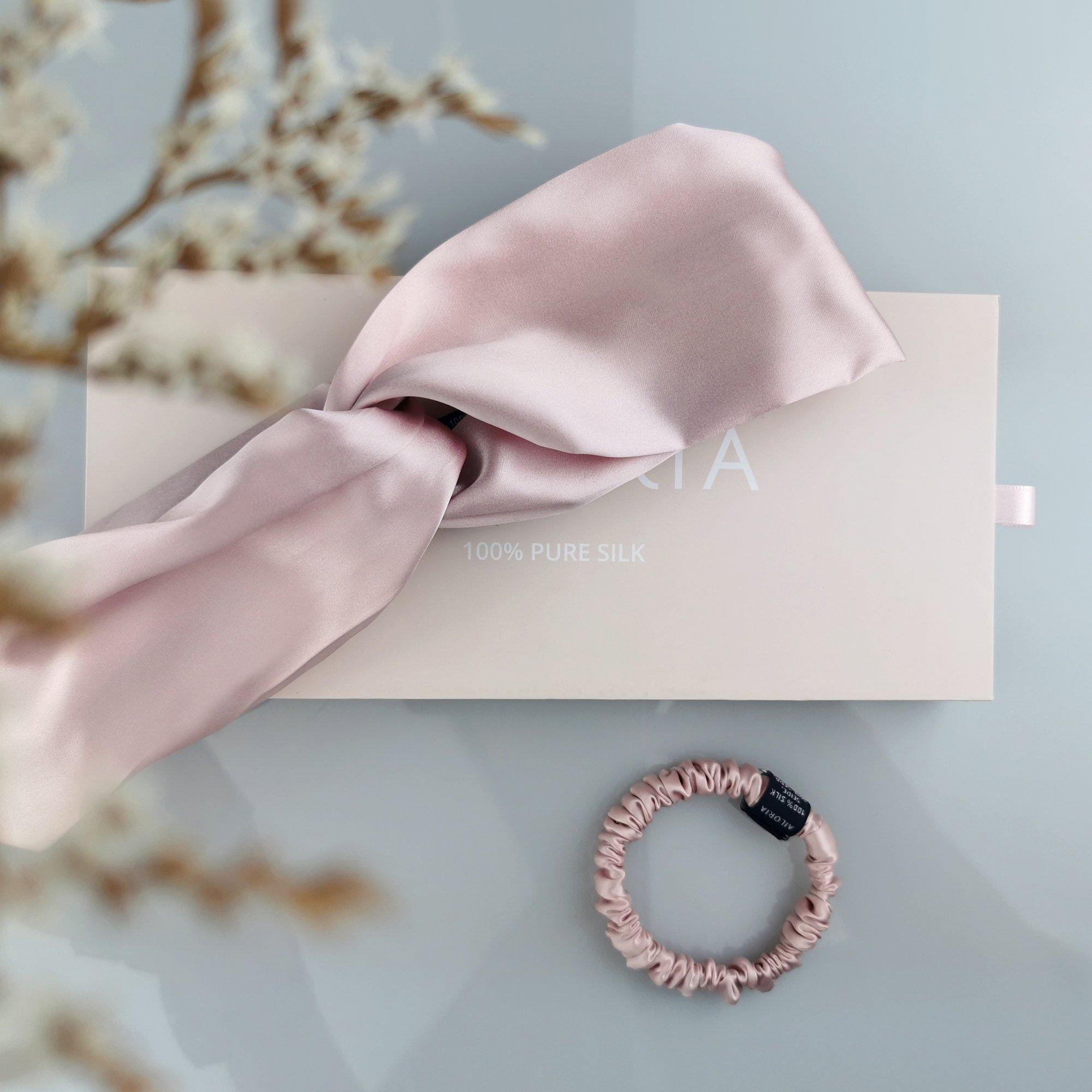 AILORIA  SOYEUX & DOUX Set Headband und Scrunchie S aus Seide 