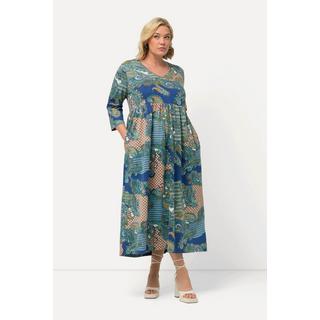 Ulla Popken  Robe en jersey coupe trapèze à motif cachemire, décolleté en V et manches 3/4 