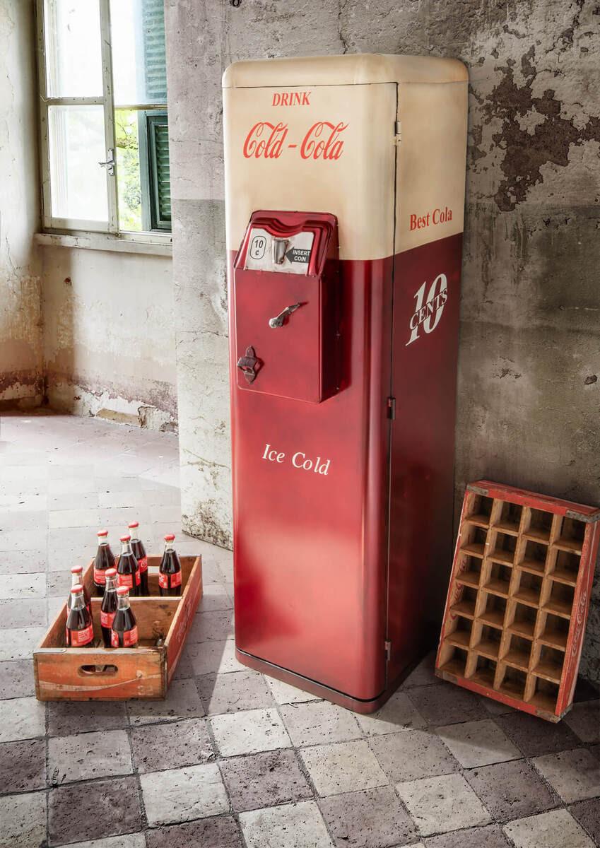 mutoni Mobile bar Cold Cola  