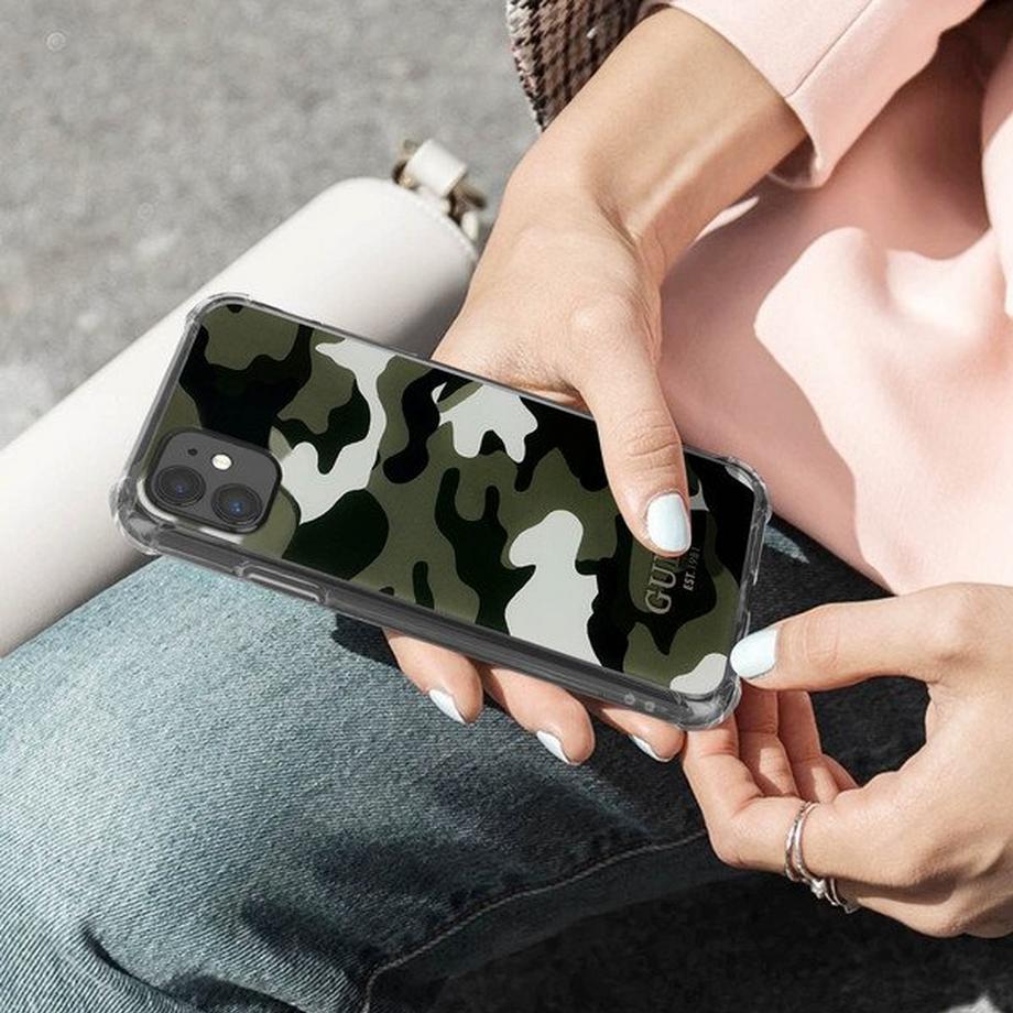 GUESS  Guess Camo Hülle iPhone 11 