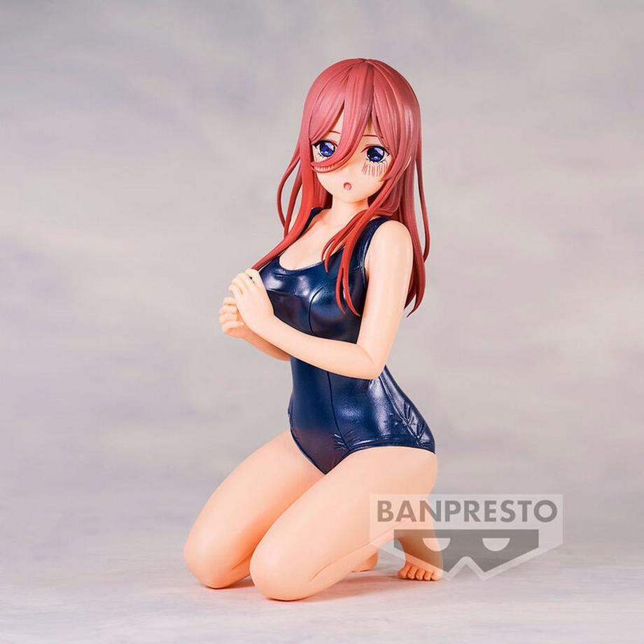 Banpresto  Die Quintessential Quintuplets Movie Celestial Vivi Schule Stil Miku Nakano Figur 12cm 