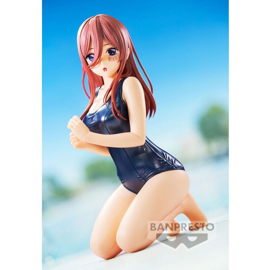 Banpresto  Die Quintessential Quintuplets Movie Celestial Vivi Schule Stil Miku Nakano Figur 12cm 