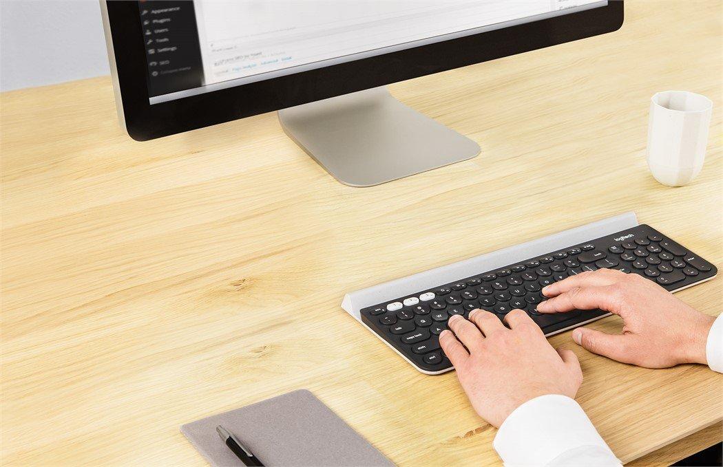 Logitech  K780 Multi-Device Wireless Keyboard - Deutschland 