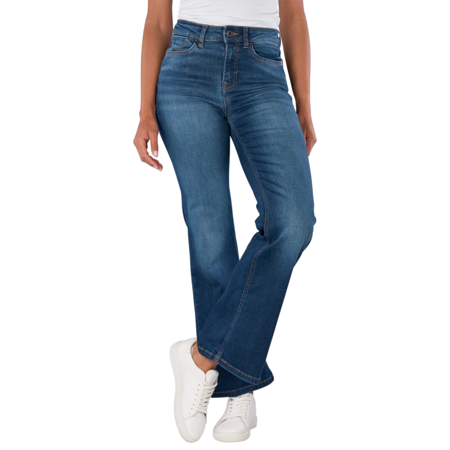 Willa Flare Fit