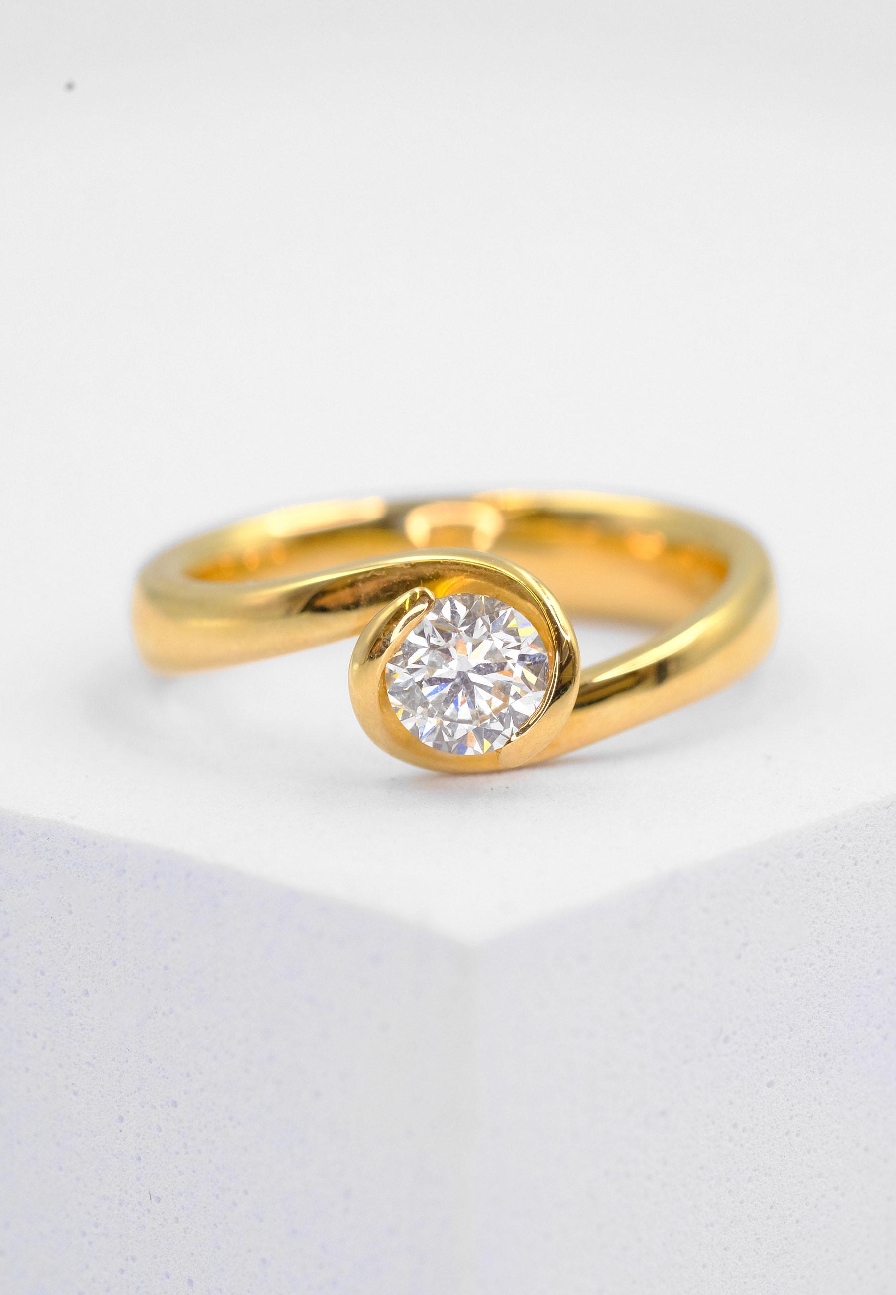 MUAU Schmuck  Solitaire Ring Diamant 0.50ct. Gelbgold 750 