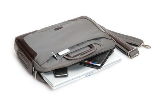 TUCANO  BOP2-NB Laptoptasche 39,1 cm (15.4") Aktenkoffer Beige 