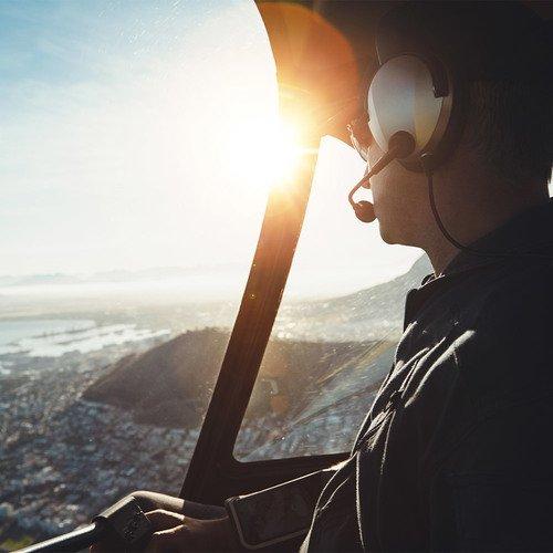 Image of Helikopterflug Über Zürich - 30 Minuten (für 2 Personen) Unisex