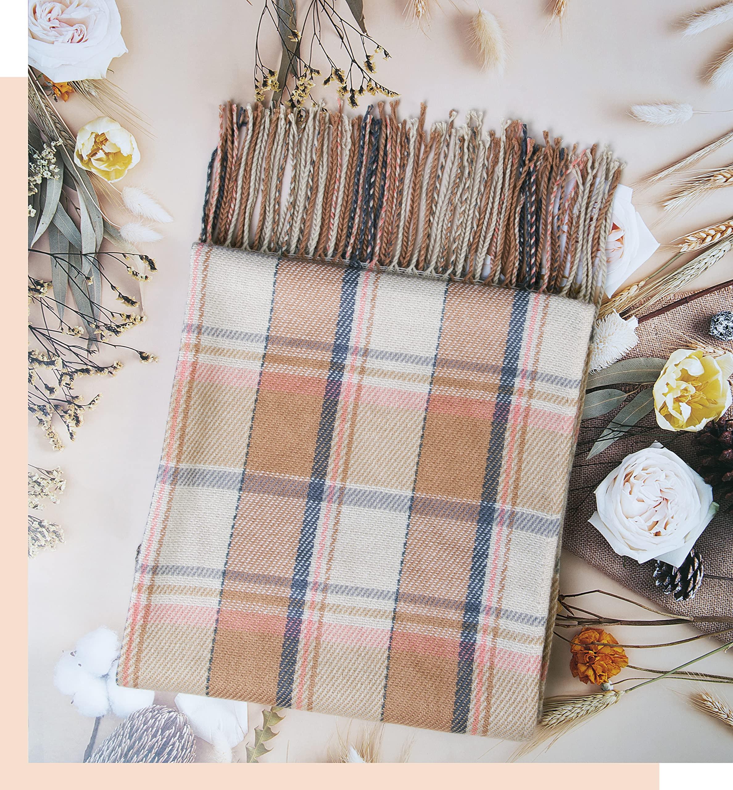 Only-bags.store Karierter quadratischer Schal mit Fransen  