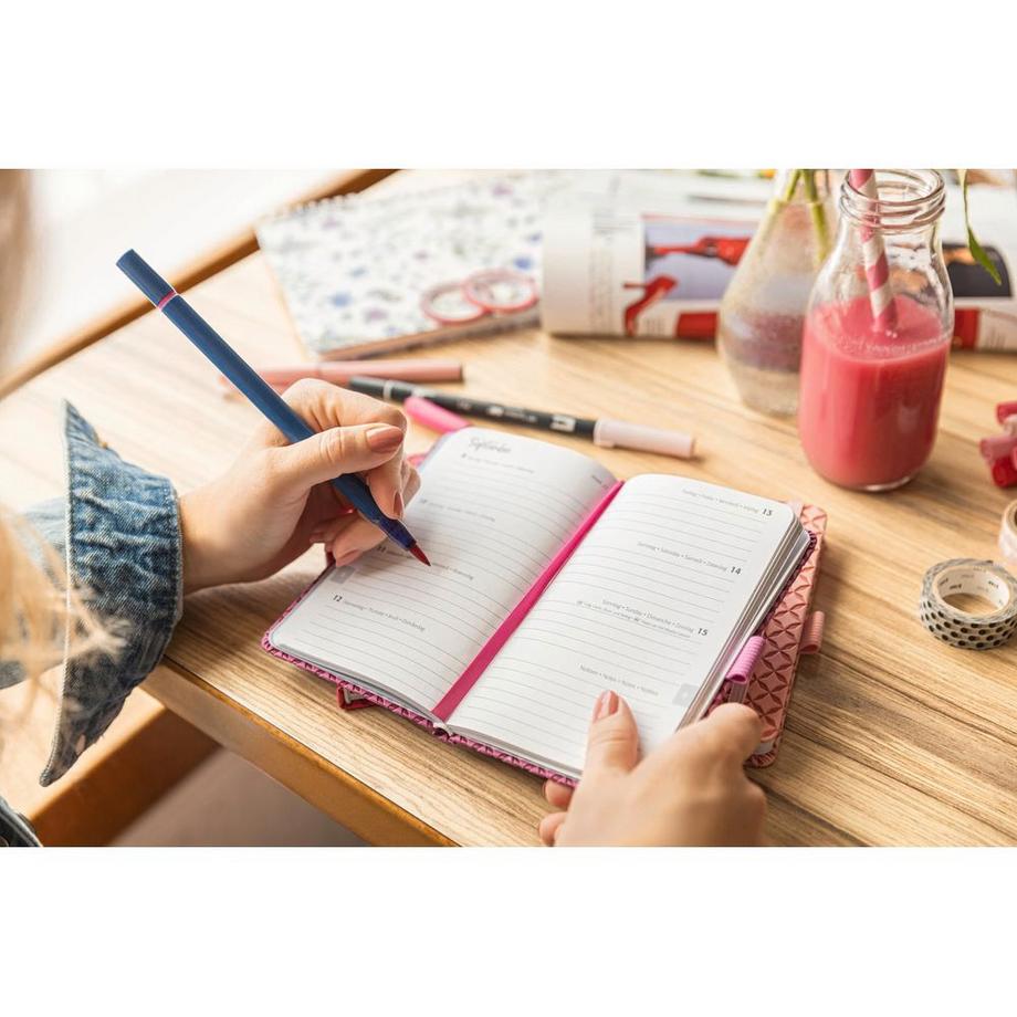 JOLIE Agenda Beauté 2027 7J348 1W/2S  