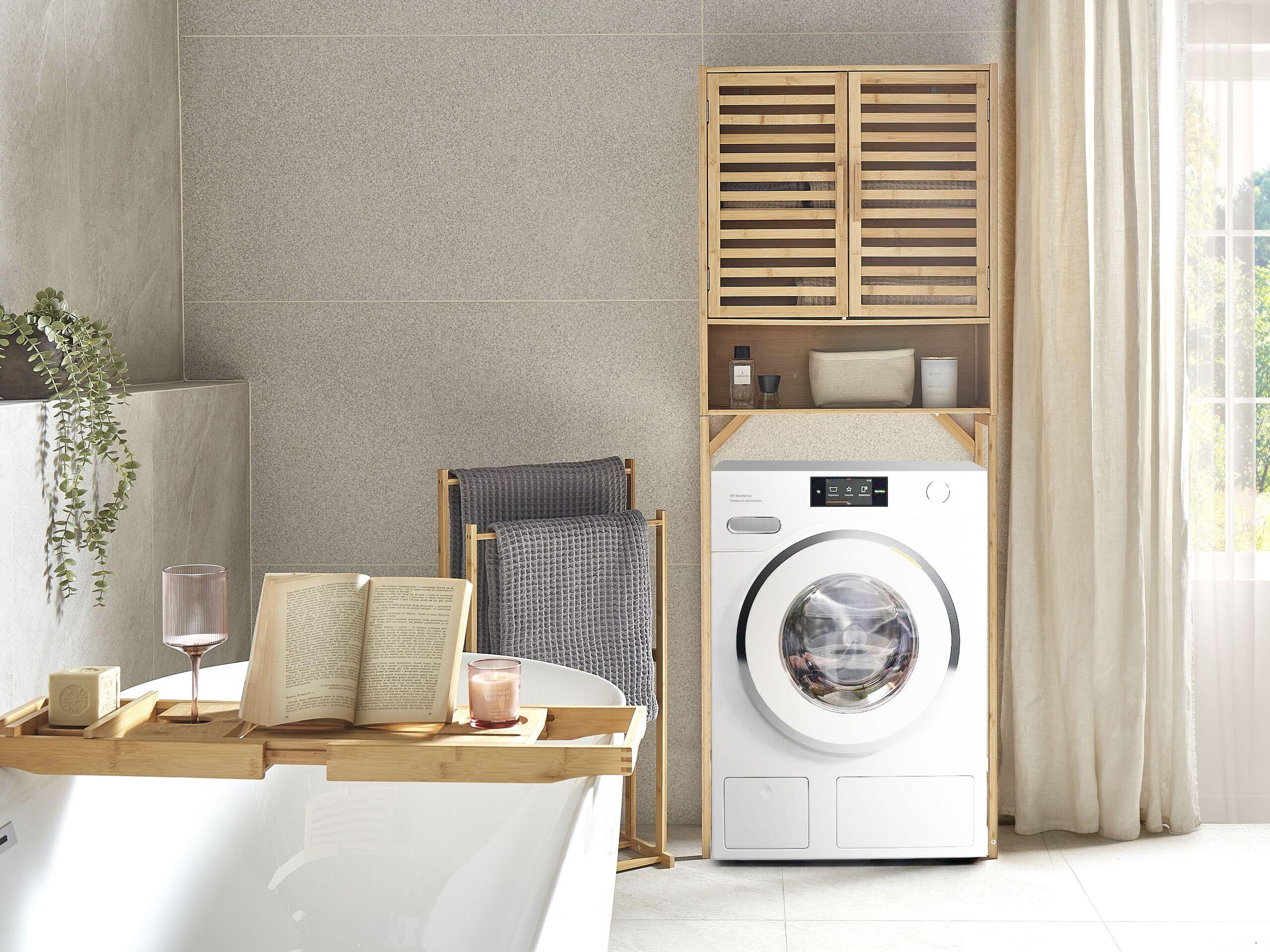 Beliani Meuble haut en Bambou Boho OKARCHE  