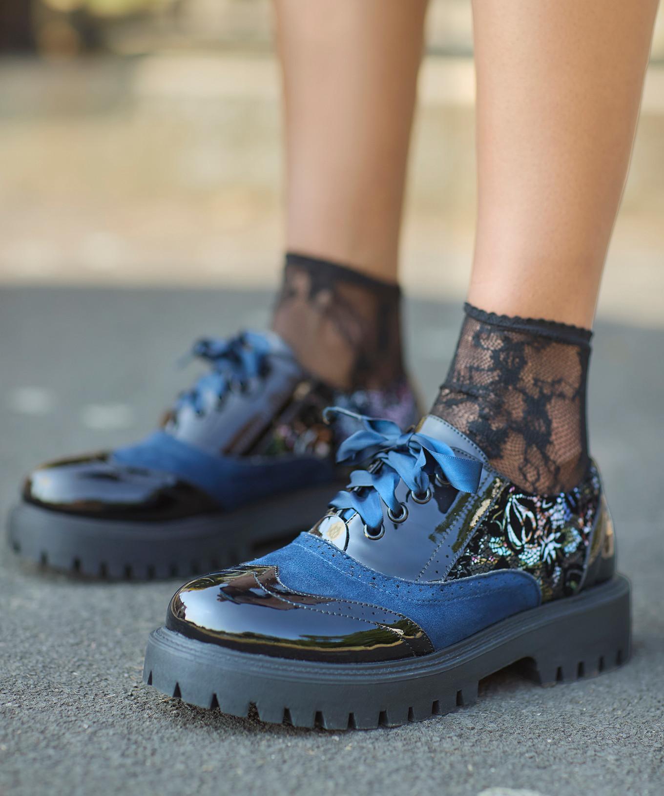 Joe Browns  Richelieus à lacets ruban avec détails floraux 