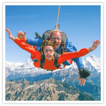 Fallschirm-Adrenalin: 1 Tandemsprung aus 4000 Meter Höhe - Geschenkbox