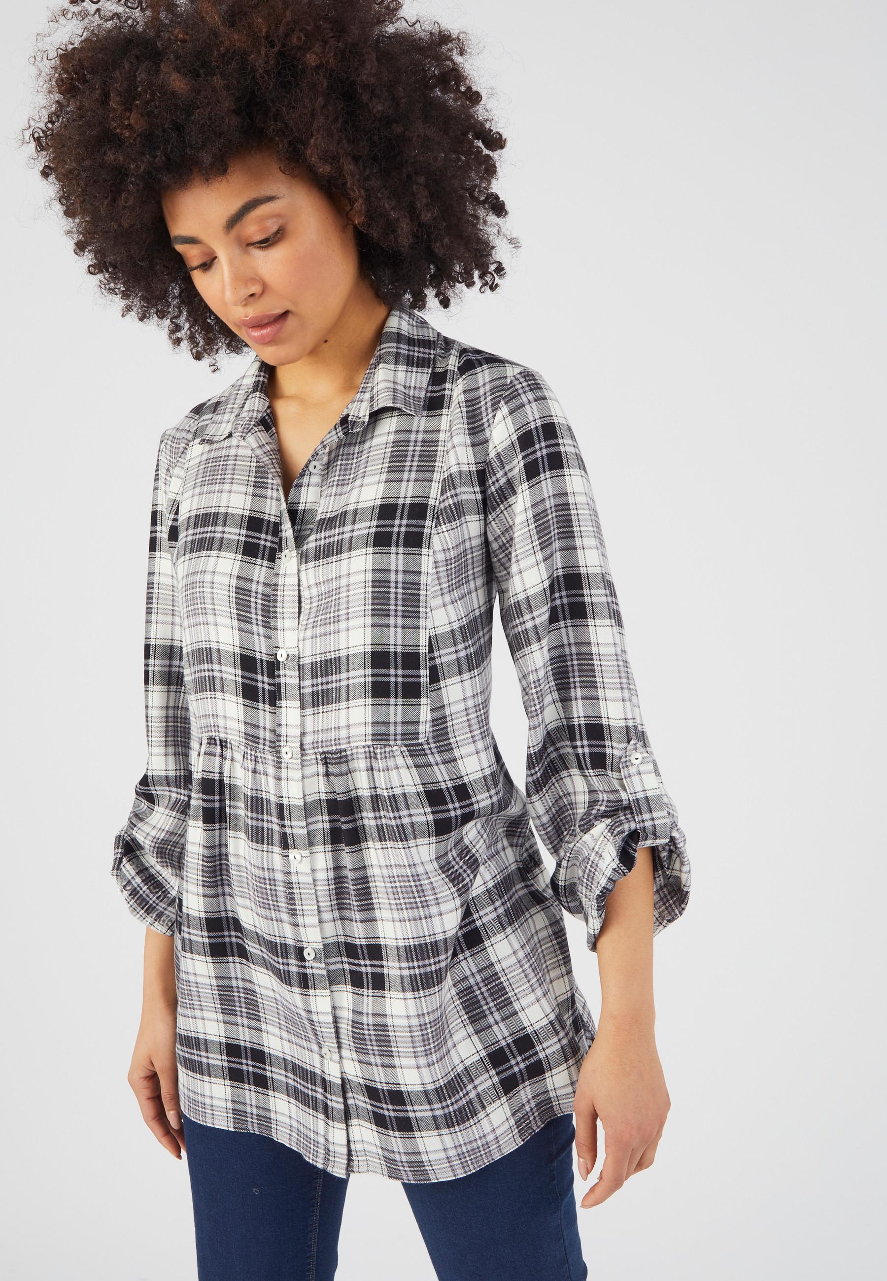 Image of Flanelltunika Mit Karomuster Damen Schwarz 40