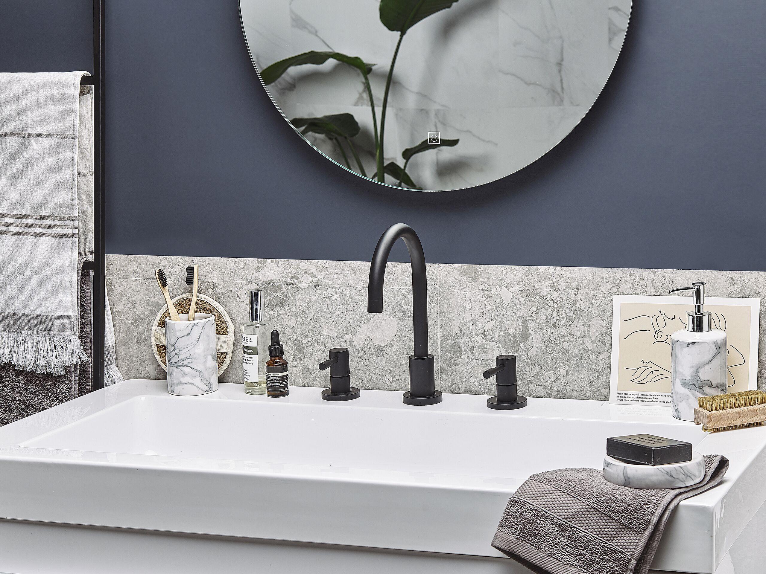 Beliani Set accessoires de salle de bain en Céramique Moderne ARAUCO  