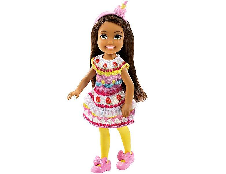 Barbie  Chelsea Puppe im Kuchen-Kostüm 