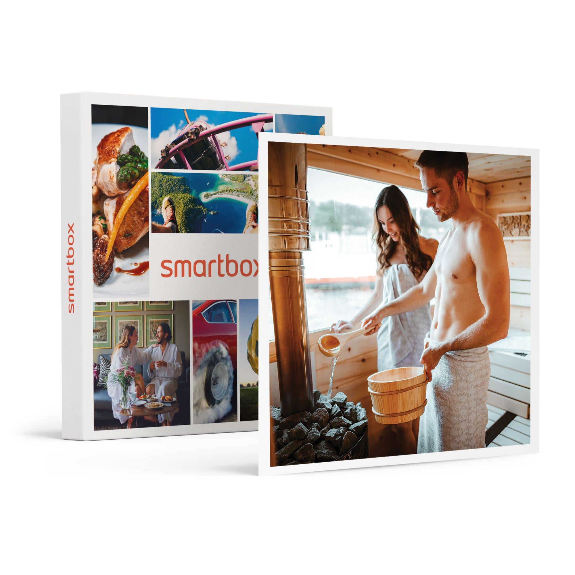 Image of Entspannender Saunagang In Einem Saunahausboot Auf Dem Schweriner See - Geschenkbox Unisex