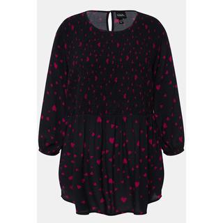 Ulla Popken  Blouse smockée, motif cœurs. Silhouette en A, Décolleté rond et manches courtes. 