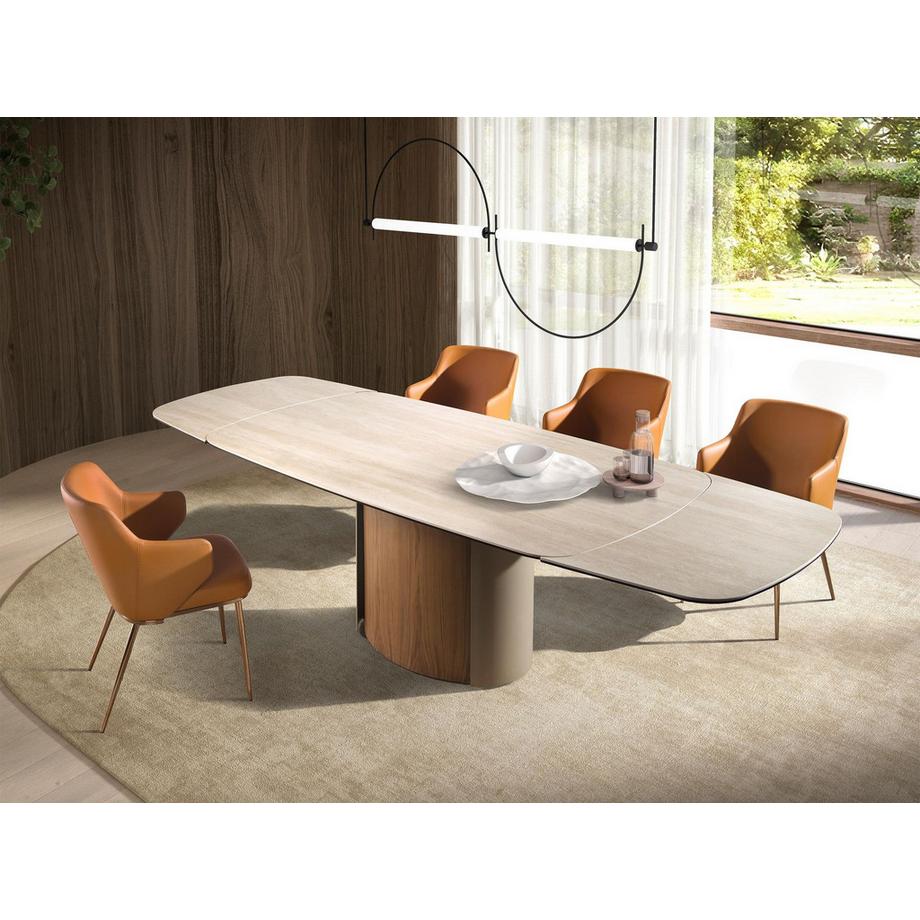 ANGEL CERDA Chaise en similicuir marron  