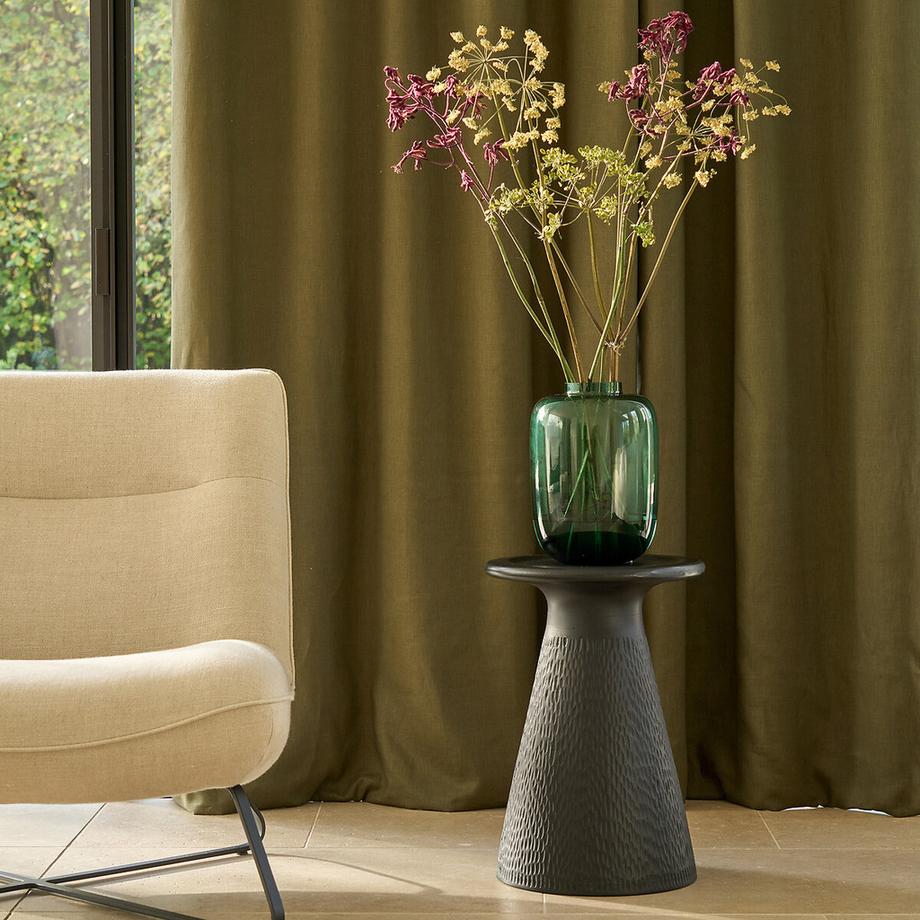 AM.PM Beistelltisch aus massivem Mangoholz  