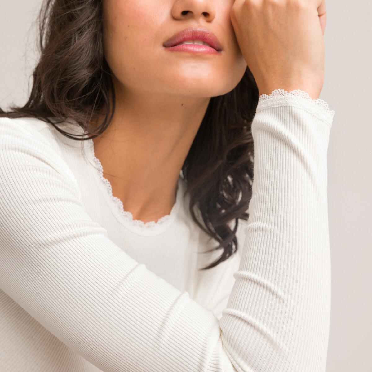 Image of Langarmshirt Mit Rundhals Und Spitzendetails Damen Weiss M