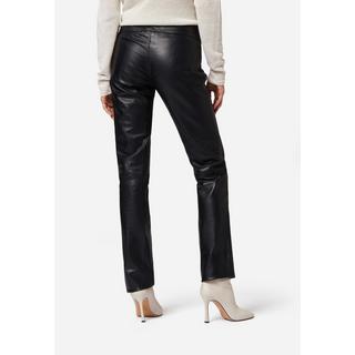 RICANO  Pantalon en cuir , coupe basse, au design simpliste. 