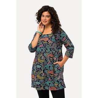 Ulla Popken  Maglia lunga con scollatura rettangolare, maniche a 3/4 e design Paisley 